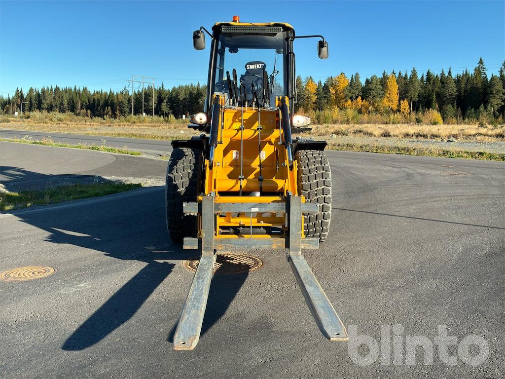 Swekip 2050 inklusive långgafflar och planeringsskopa - Utovarivač na kotačima: slika Swekip 2050 inklusive långgafflar och planeringsskopa - Utovarivač na kotačima Swekip 2050 inklusive långgafflar och planeringsskopa - Utovarivač na kotačima: slika Swekip 2050 inklusive långgafflar och planeringsskopa - Utovarivač na kotačima