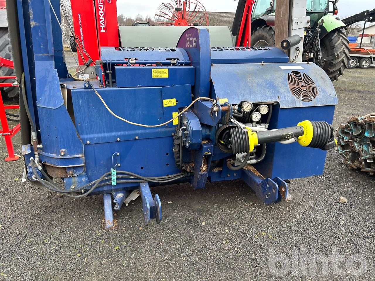 Tajfun - Drobilica za drvo: slika Tajfun - Drobilica za drvo Tajfun - Drobilica za drvo: slika Tajfun - Drobilica za drvo