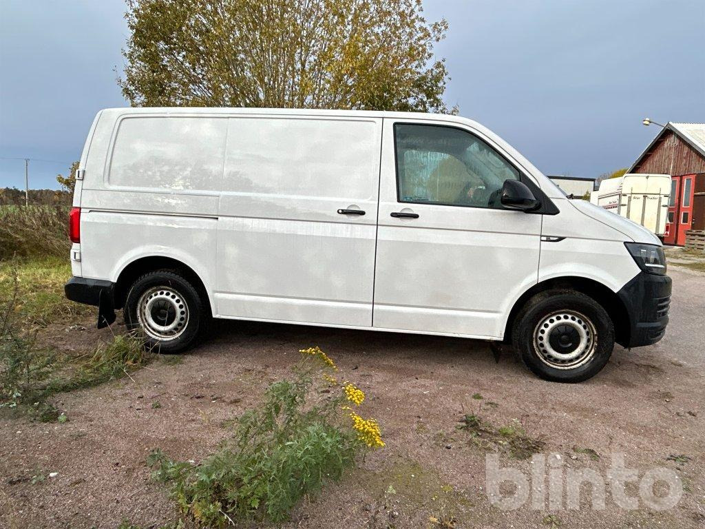VOLKSWAGEN, VW Transporter TDI T6 DSG - Furgon: slika VOLKSWAGEN, VW Transporter TDI T6 DSG - Furgon VOLKSWAGEN, VW Transporter TDI T6 DSG - Furgon: slika VOLKSWAGEN, VW Transporter TDI T6 DSG - Furgon
