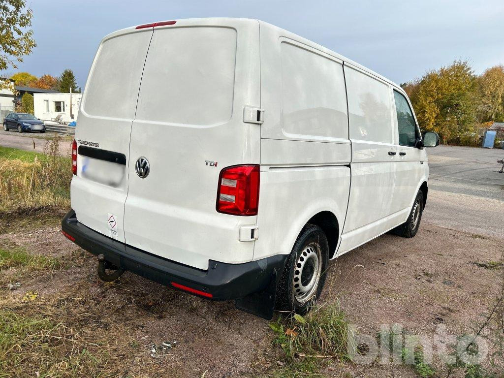 VOLKSWAGEN, VW Transporter TDI T6 DSG - Furgon: slika VOLKSWAGEN, VW Transporter TDI T6 DSG - Furgon VOLKSWAGEN, VW Transporter TDI T6 DSG - Furgon: slika VOLKSWAGEN, VW Transporter TDI T6 DSG - Furgon