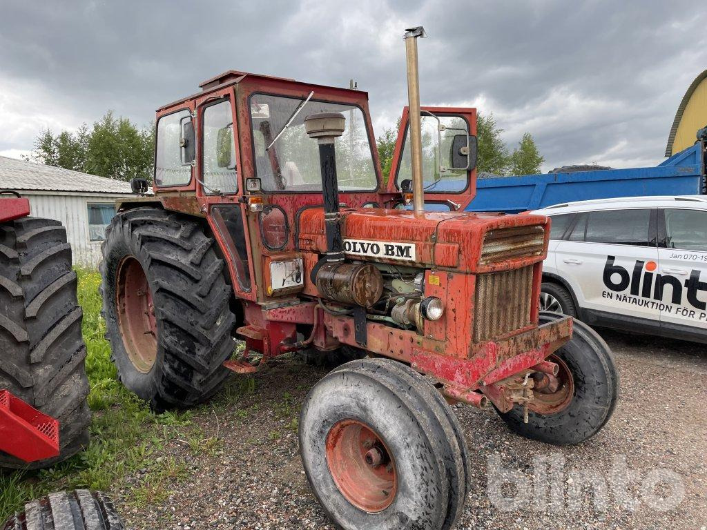 VOLVO-BM T 810 C - Traktor: slika VOLVO-BM T 810 C - Traktor VOLVO-BM T 810 C - Traktor: slika VOLVO-BM T 810 C - Traktor