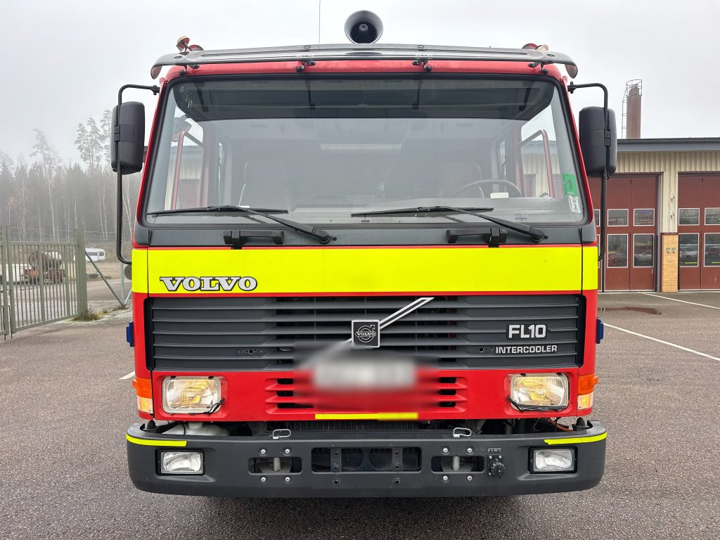 VOLVO FL10 4X2 - Vatrogasno vozilo: slika VOLVO FL10 4X2 - Vatrogasno vozilo VOLVO FL10 4X2 - Vatrogasno vozilo: slika VOLVO FL10 4X2 - Vatrogasno vozilo