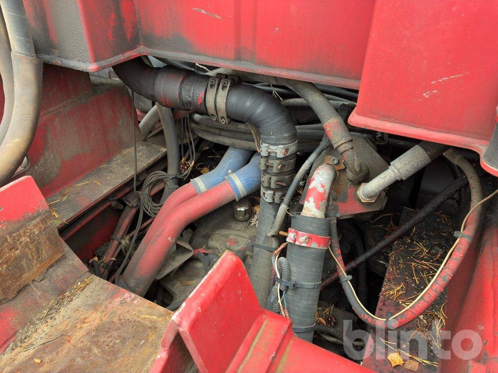Kamion s kukastom dizalicom VOLVO FM9 6X2 med underbett: slika Kamion s kukastom dizalicom VOLVO FM9 6X2 med underbett