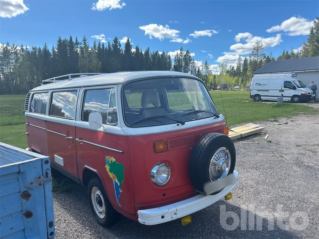 VW LYXBUSS Campingvan T2 - Kamp kombi: slika VW LYXBUSS Campingvan T2 - Kamp kombi VW LYXBUSS Campingvan T2 - Kamp kombi: slika VW LYXBUSS Campingvan T2 - Kamp kombi