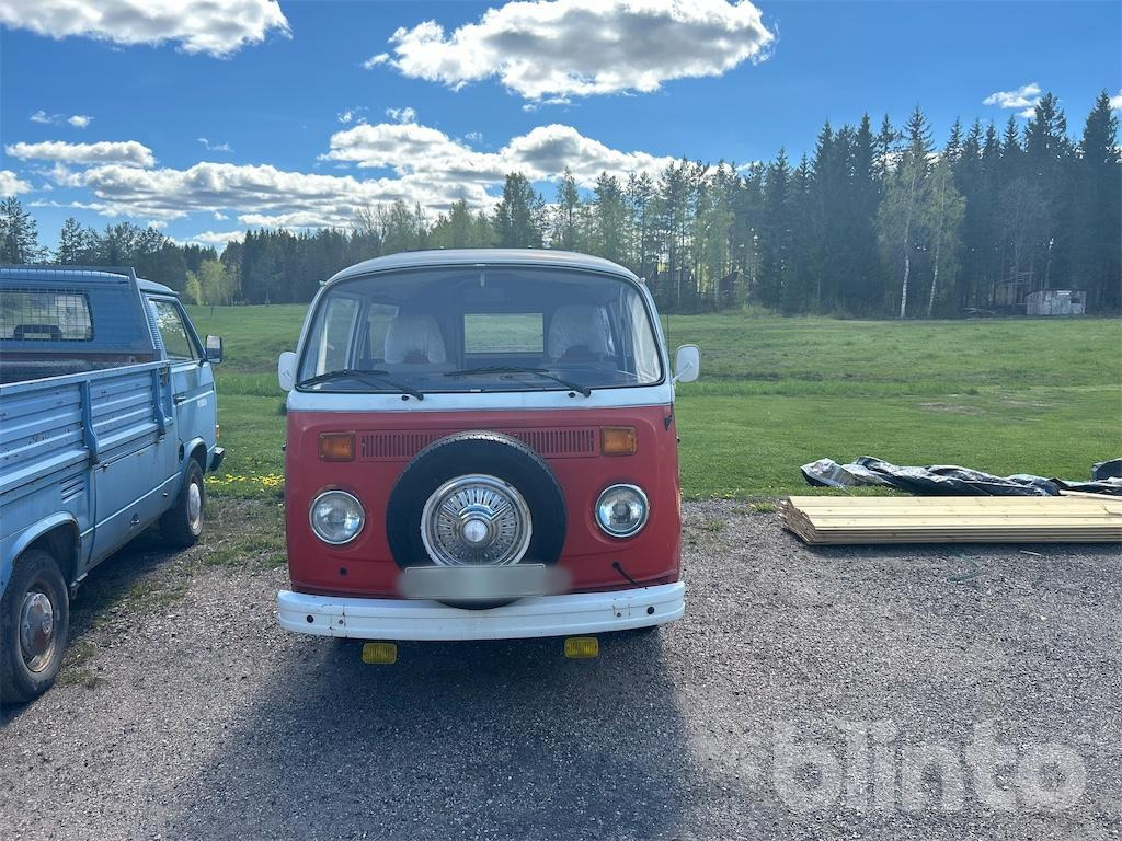 VW LYXBUSS Campingvan T2 - Kamp kombi: slika VW LYXBUSS Campingvan T2 - Kamp kombi VW LYXBUSS Campingvan T2 - Kamp kombi: slika VW LYXBUSS Campingvan T2 - Kamp kombi