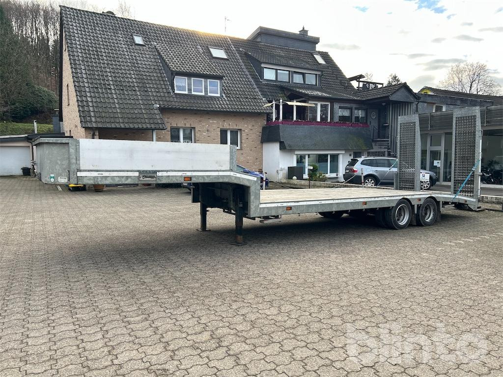 Veldhuizen P48-2 (2017) - Poluprikolica s niskim utovarivačem: slika Veldhuizen P48-2 (2017) - Poluprikolica s niskim utovarivačem Veldhuizen P48-2 (2017) - Poluprikolica s niskim utovarivačem: slika Veldhuizen P48-2 (2017) - Poluprikolica s niskim utovarivačem