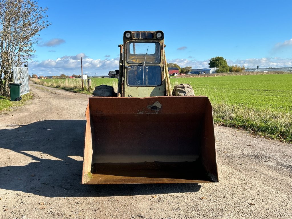 Volvo BM 218 - Utovarivač na kotačima: slika Volvo BM 218 - Utovarivač na kotačima Volvo BM 218 - Utovarivač na kotačima: slika Volvo BM 218 - Utovarivač na kotačima