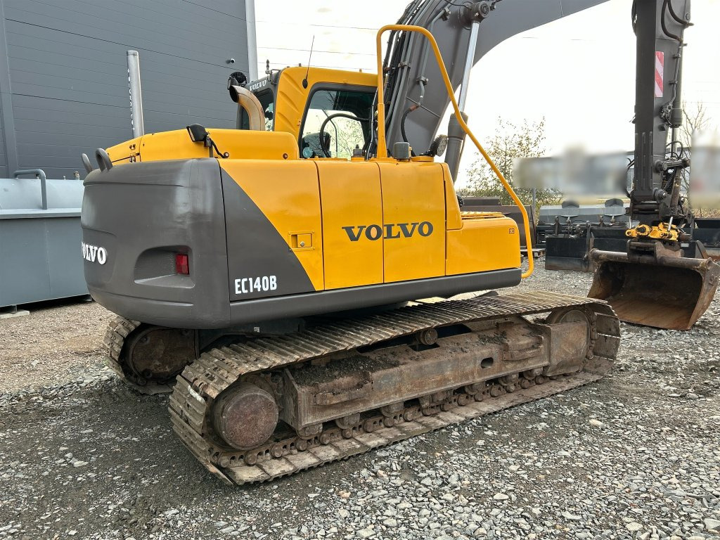 Volvo EC140BLC - Bager gusjeničar: slika Volvo EC140BLC - Bager gusjeničar Volvo EC140BLC - Bager gusjeničar: slika Volvo EC140BLC - Bager gusjeničar