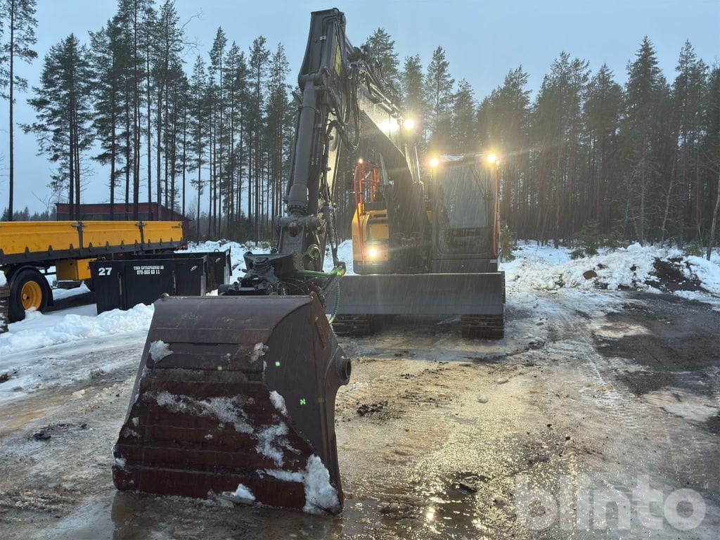 Volvo ECR145EL - Bager gusjeničar: slika Volvo ECR145EL - Bager gusjeničar Volvo ECR145EL - Bager gusjeničar: slika Volvo ECR145EL - Bager gusjeničar