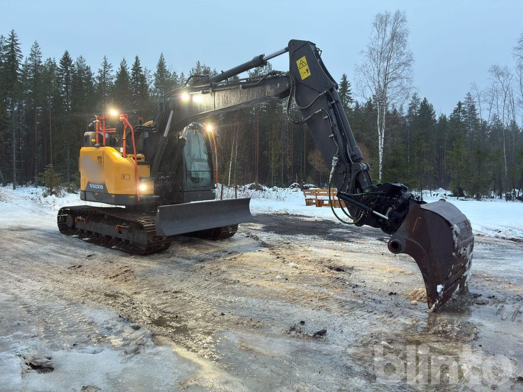 Volvo ECR145EL - Bager gusjeničar: slika Volvo ECR145EL - Bager gusjeničar Volvo ECR145EL - Bager gusjeničar: slika Volvo ECR145EL - Bager gusjeničar