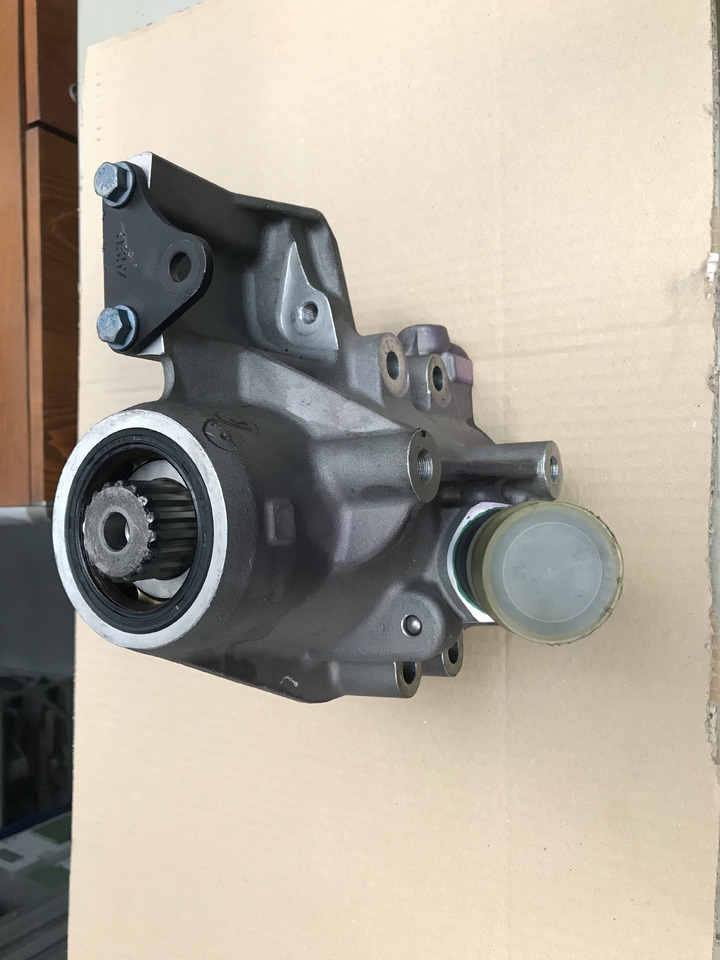 CARCASSA RIDUTTORE ASSEMBLAGGIO POMPA CARBURANTE ALTA PRESSIONE MAN 51385075020 - Pumpa goriva za Kamion: slika CARCASSA RIDUTTORE ASSEMBLAGGIO POMPA CARBURANTE ALTA PRESSIONE MAN 51385075020 - Pumpa goriva za Kamion CARCASSA RIDUTTORE ASSEMBLAGGIO POMPA CARBURANTE ALTA PRESSIONE MAN 51385075020 - Pumpa goriva za Kamion: slika CARCASSA RIDUTTORE ASSEMBLAGGIO POMPA CARBURANTE ALTA PRESSIONE MAN 51385075020 - Pumpa goriva za Kamion