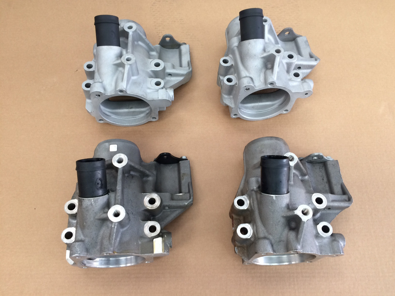 CARCASSA RIDUTTORE PER POMPA CARBURANTE ALTA PRESSIONE - MOTORI MAN D2066 / D2676 - Pumpa goriva za Kamion: slika CARCASSA RIDUTTORE PER POMPA CARBURANTE ALTA PRESSIONE - MOTORI MAN D2066 / D2676 - Pumpa goriva za Kamion CARCASSA RIDUTTORE PER POMPA CARBURANTE ALTA PRESSIONE - MOTORI MAN D2066 / D2676 - Pumpa goriva za Kamion: slika CARCASSA RIDUTTORE PER POMPA CARBURANTE ALTA PRESSIONE - MOTORI MAN D2066 / D2676 - Pumpa goriva za Kamion