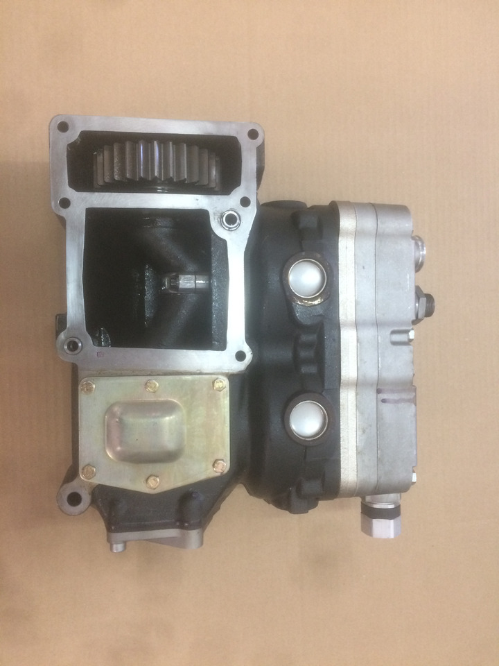 COMPRESSORE ARIA BICILINDRICO SENZA PRESA DI FORZA MAN / KNORR - Zračni kompresor: slika COMPRESSORE ARIA BICILINDRICO SENZA PRESA DI FORZA MAN / KNORR - Zračni kompresor COMPRESSORE ARIA BICILINDRICO SENZA PRESA DI FORZA MAN / KNORR - Zračni kompresor: slika COMPRESSORE ARIA BICILINDRICO SENZA PRESA DI FORZA MAN / KNORR - Zračni kompresor