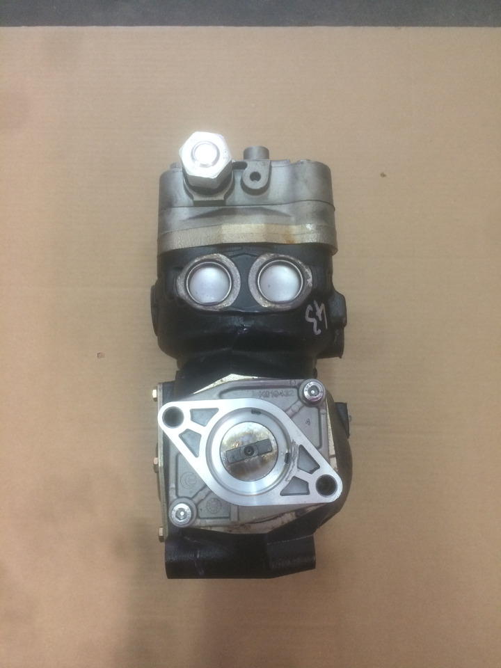 COMPRESSORE ARIA BICILINDRICO SENZA PRESA DI FORZA MAN / KNORR - Zračni kompresor: slika COMPRESSORE ARIA BICILINDRICO SENZA PRESA DI FORZA MAN / KNORR - Zračni kompresor COMPRESSORE ARIA BICILINDRICO SENZA PRESA DI FORZA MAN / KNORR - Zračni kompresor: slika COMPRESSORE ARIA BICILINDRICO SENZA PRESA DI FORZA MAN / KNORR - Zračni kompresor