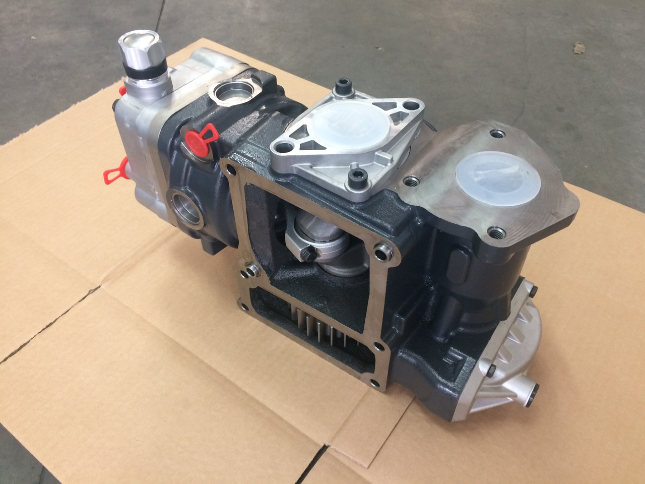 COMPRESSORE ARIA RIF. MAN 51541007117 - 51541007205 - 51541007232 - 51541007247 - Zračni kompresor: slika COMPRESSORE ARIA RIF. MAN 51541007117 - 51541007205 - 51541007232 - 51541007247 - Zračni kompresor COMPRESSORE ARIA RIF. MAN 51541007117 - 51541007205 - 51541007232 - 51541007247 - Zračni kompresor: slika COMPRESSORE ARIA RIF. MAN 51541007117 - 51541007205 - 51541007232 - 51541007247 - Zračni kompresor