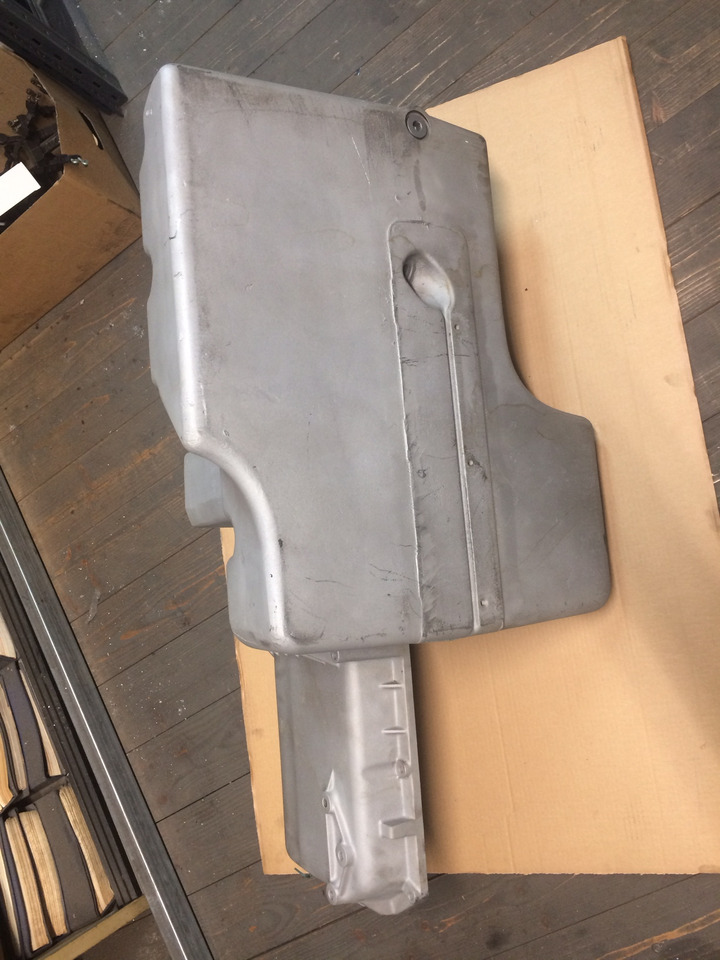 Korito ulja COPPA OLIO MERCEDES OM457HLA: slika Korito ulja COPPA OLIO MERCEDES OM457HLA