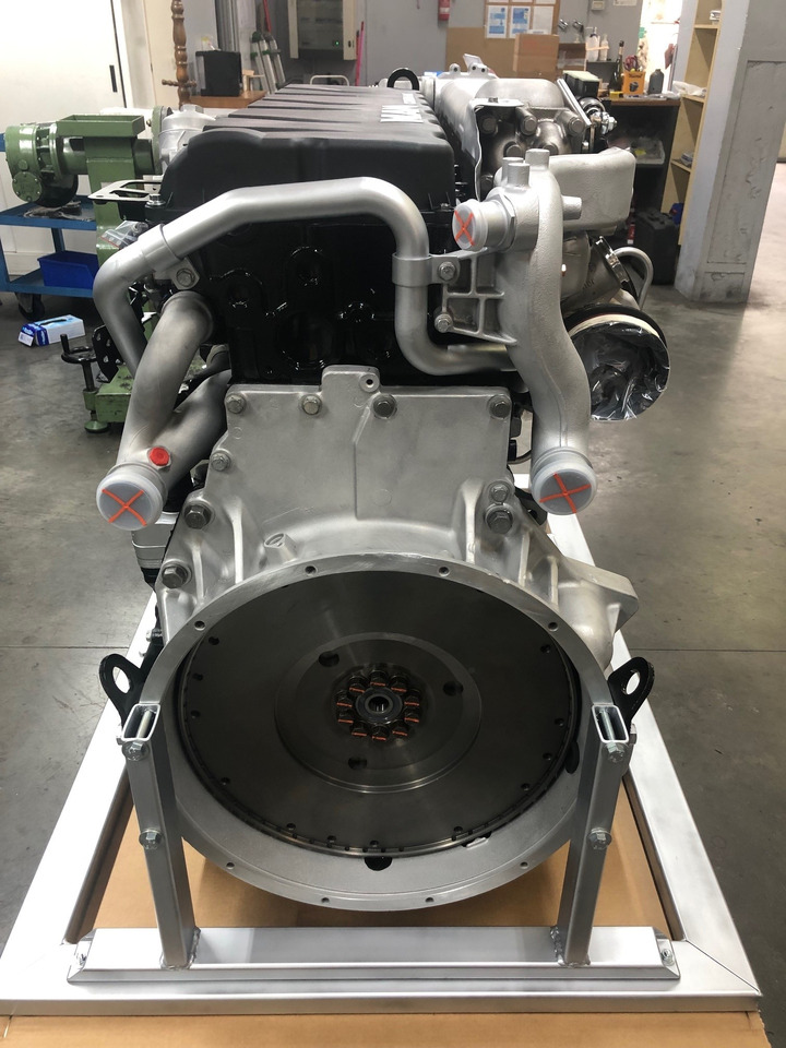 Motor MOTORE MAN D2066LOH07 / MAN D2066 LOH07: slika Motor MOTORE MAN D2066LOH07 / MAN D2066 LOH07