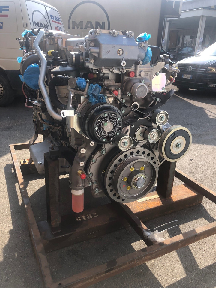 MOTORE MAN D2676LOH37 / MAN D2676 LOH37 - Motor: slika MOTORE MAN D2676LOH37 / MAN D2676 LOH37 - Motor MOTORE MAN D2676LOH37 / MAN D2676 LOH37 - Motor: slika MOTORE MAN D2676LOH37 / MAN D2676 LOH37 - Motor