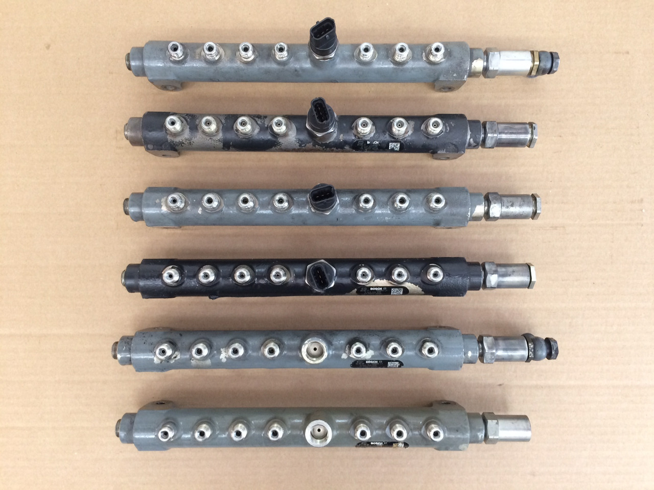 TUBO PRESSIONE COMMON RAIL MAN 51103116039 - Sustav goriva: slika TUBO PRESSIONE COMMON RAIL MAN 51103116039 - Sustav goriva TUBO PRESSIONE COMMON RAIL MAN 51103116039 - Sustav goriva: slika TUBO PRESSIONE COMMON RAIL MAN 51103116039 - Sustav goriva