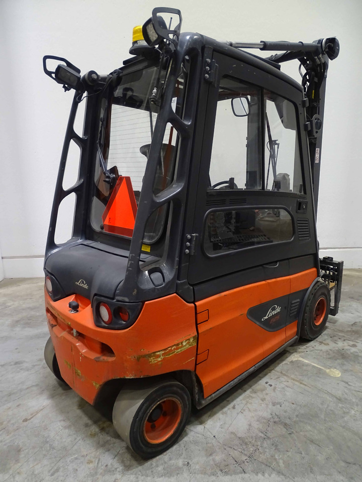 Linde E25L-01 - Električni viličar: slika Linde E25L-01 - Električni viličar Linde E25L-01 - Električni viličar: slika Linde E25L-01 - Električni viličar