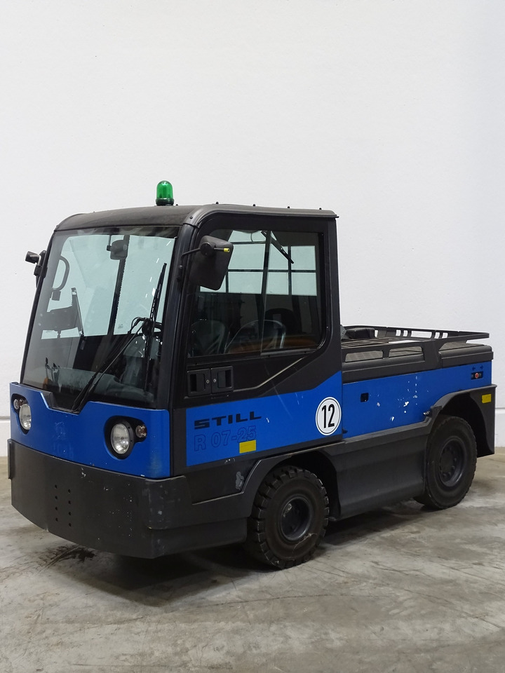 Linde P250 - Vučni traktor: slika Linde P250 - Vučni traktor Linde P250 - Vučni traktor: slika Linde P250 - Vučni traktor