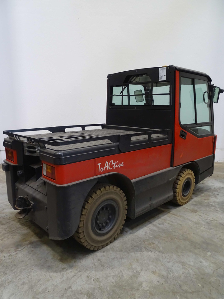 Linde P250 - Vučni traktor: slika Linde P250 - Vučni traktor Linde P250 - Vučni traktor: slika Linde P250 - Vučni traktor