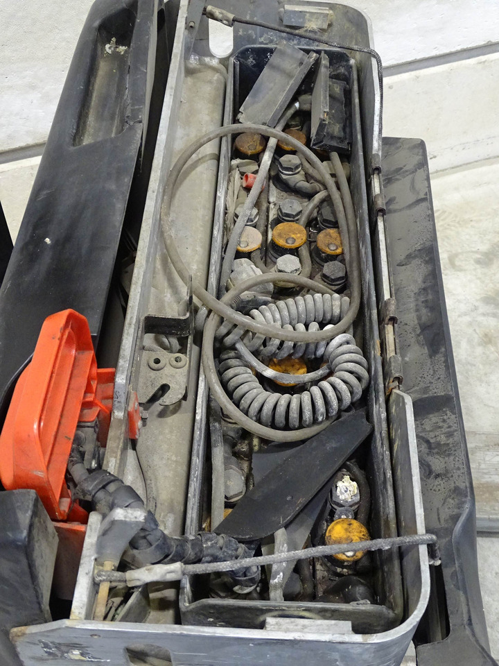 Still ECU16 - Paletni viličar: slika Still ECU16 - Paletni viličar Still ECU16 - Paletni viličar: slika Still ECU16 - Paletni viličar