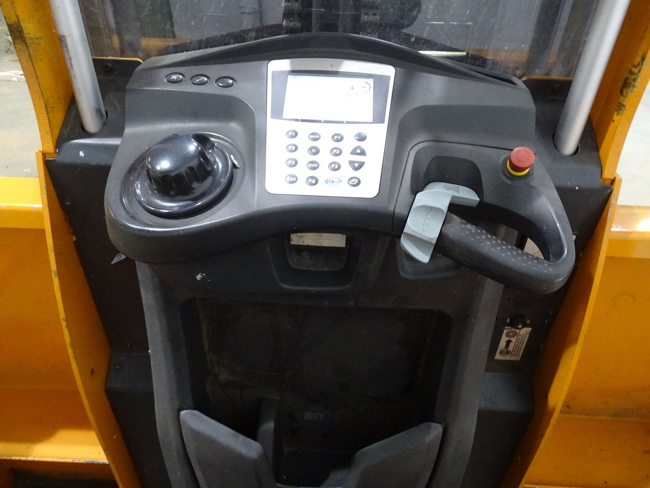 Still EK-X48 - Komisioner: slika Still EK-X48 - Komisioner Still EK-X48 - Komisioner: slika Still EK-X48 - Komisioner