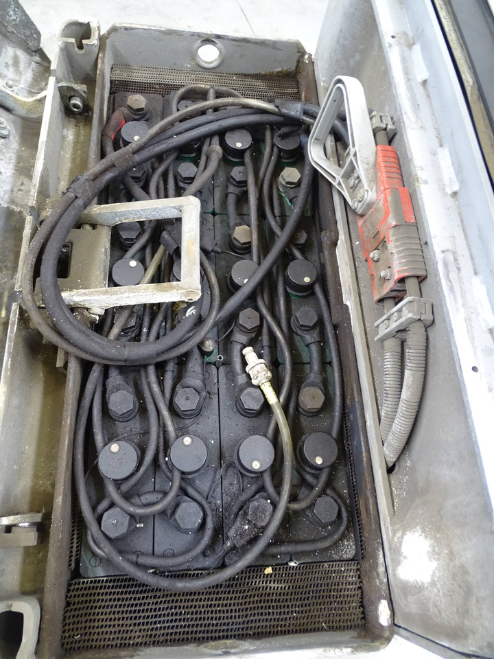 Still EXU-S22 - Paletni viličar: slika Still EXU-S22 - Paletni viličar Still EXU-S22 - Paletni viličar: slika Still EXU-S22 - Paletni viličar