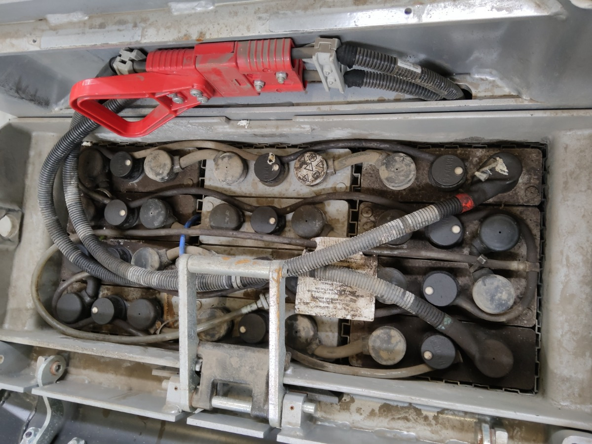 Still EXU-S22 - Paletni viličar: slika Still EXU-S22 - Paletni viličar Still EXU-S22 - Paletni viličar: slika Still EXU-S22 - Paletni viličar