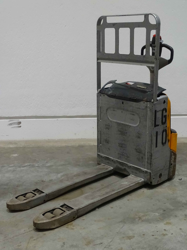 Still EXU16 - Paletni viličar: slika Still EXU16 - Paletni viličar Still EXU16 - Paletni viličar: slika Still EXU16 - Paletni viličar