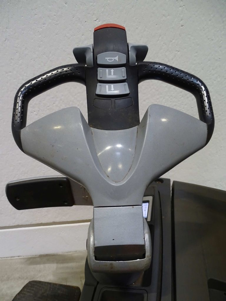 Still EXV-SF14/TK - Slagač stoga: slika Still EXV-SF14/TK - Slagač stoga Still EXV-SF14/TK - Slagač stoga: slika Still EXV-SF14/TK - Slagač stoga