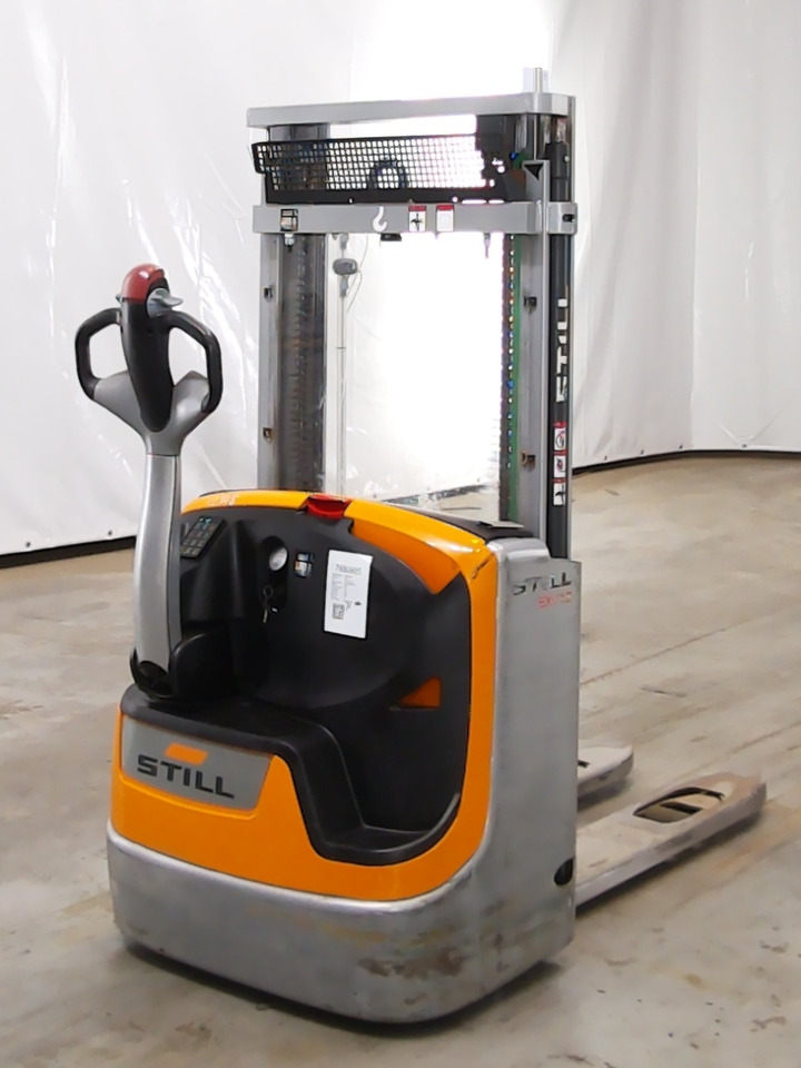 Still EXV12 - Slagač stoga: slika Still EXV12 - Slagač stoga Still EXV12 - Slagač stoga: slika Still EXV12 - Slagač stoga