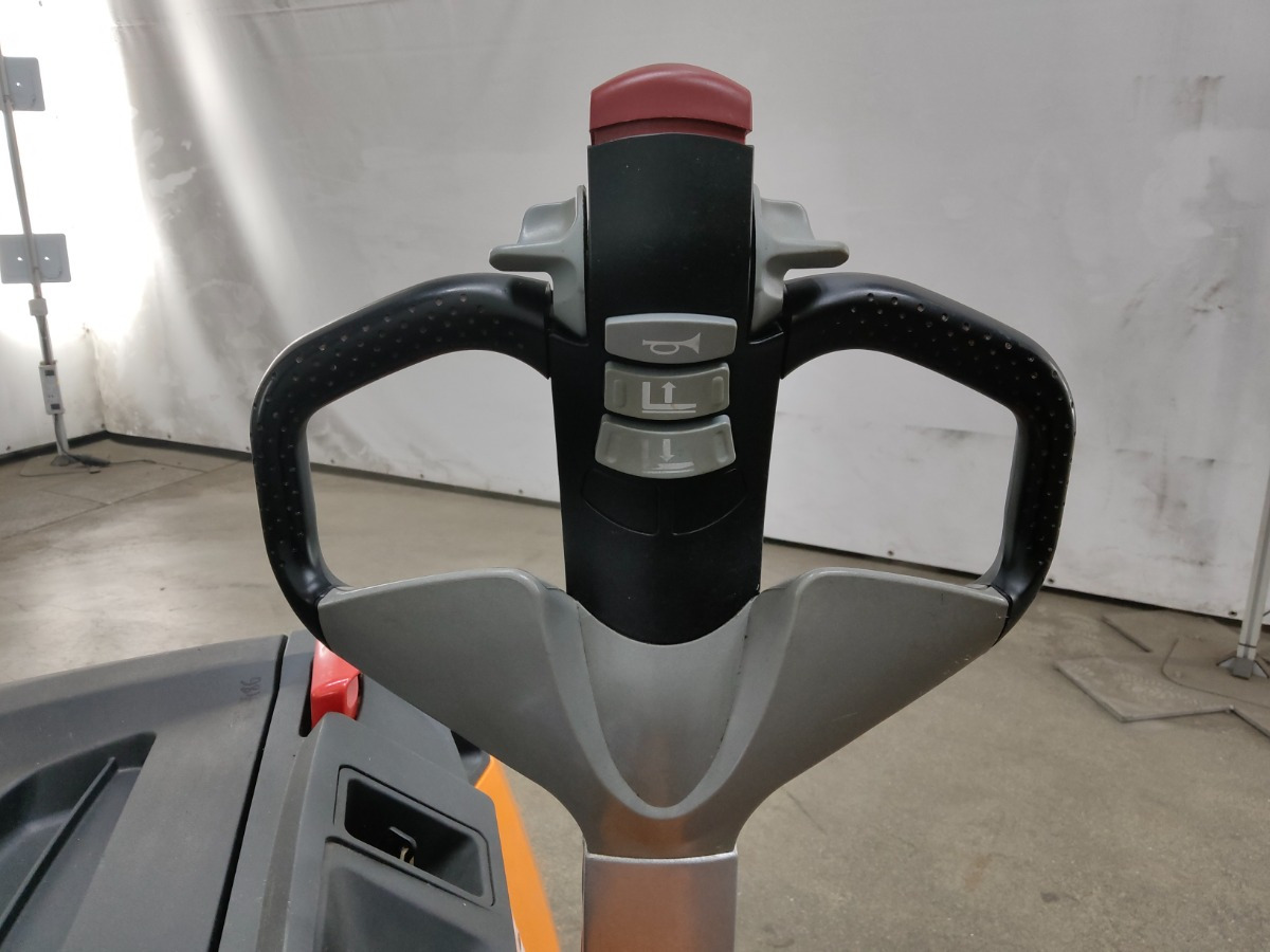 Still EXV14 - Slagač stoga: slika Still EXV14 - Slagač stoga Still EXV14 - Slagač stoga: slika Still EXV14 - Slagač stoga