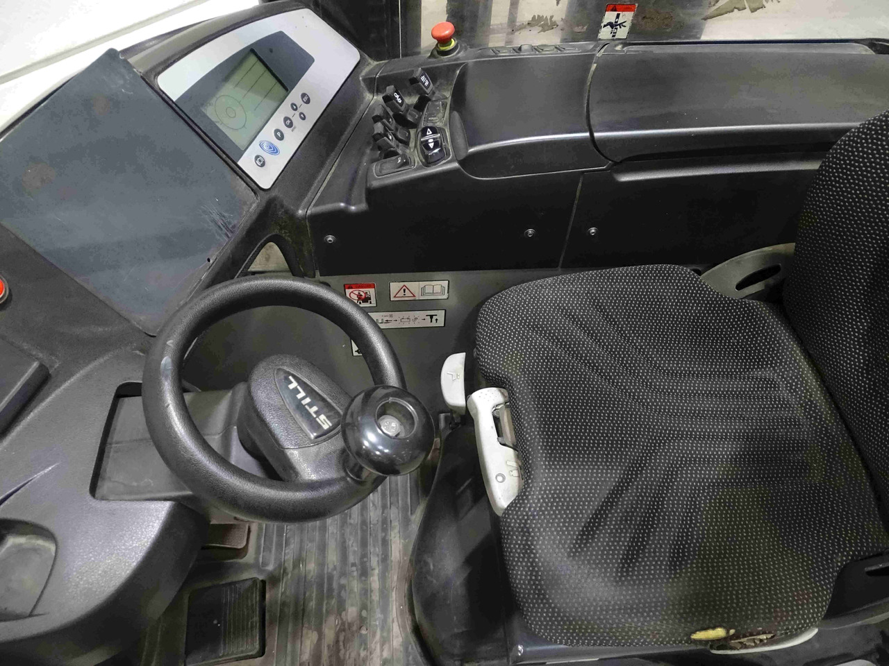 Still FM-X17 - Regalni viličar: slika Still FM-X17 - Regalni viličar Still FM-X17 - Regalni viličar: slika Still FM-X17 - Regalni viličar