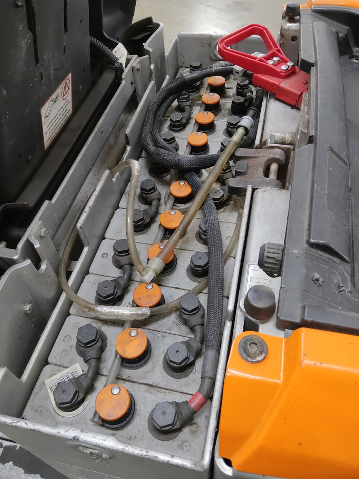 Still LTX50 - Vučni traktor: slika Still LTX50 - Vučni traktor Still LTX50 - Vučni traktor: slika Still LTX50 - Vučni traktor