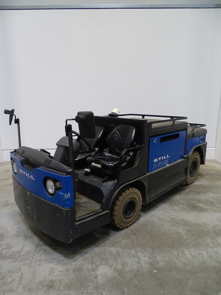 Still R07-25 - Vučni traktor: slika Still R07-25 - Vučni traktor Still R07-25 - Vučni traktor: slika Still R07-25 - Vučni traktor