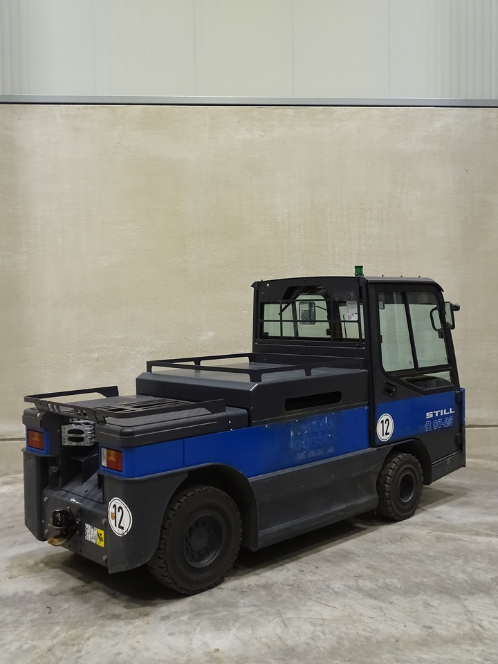 Still R07-25 - Vučni traktor: slika Still R07-25 - Vučni traktor Still R07-25 - Vučni traktor: slika Still R07-25 - Vučni traktor