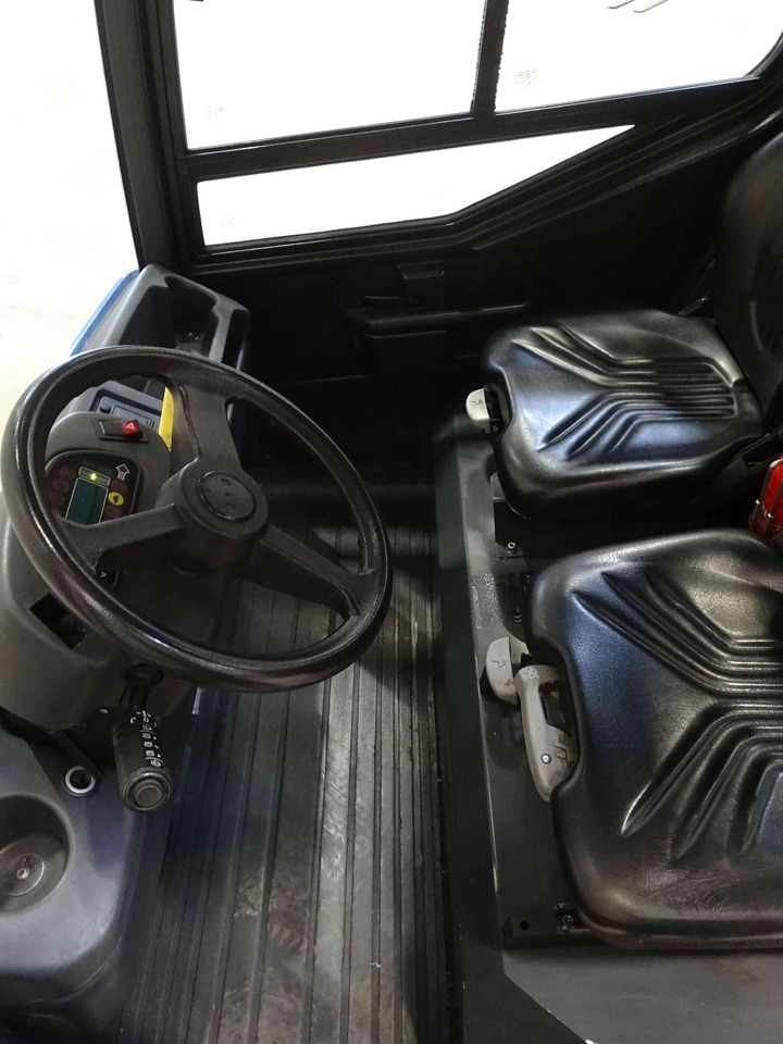 Still R07-25 - Vučni traktor: slika Still R07-25 - Vučni traktor Still R07-25 - Vučni traktor: slika Still R07-25 - Vučni traktor