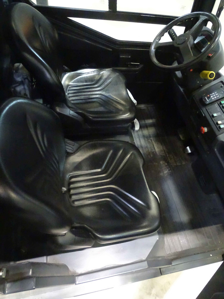 Still R07-25L - Vučni traktor: slika Still R07-25L - Vučni traktor Still R07-25L - Vučni traktor: slika Still R07-25L - Vučni traktor