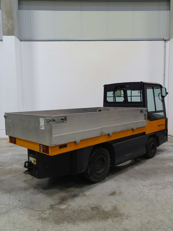 Still R08-20 - Vučni traktor: slika Still R08-20 - Vučni traktor Still R08-20 - Vučni traktor: slika Still R08-20 - Vučni traktor