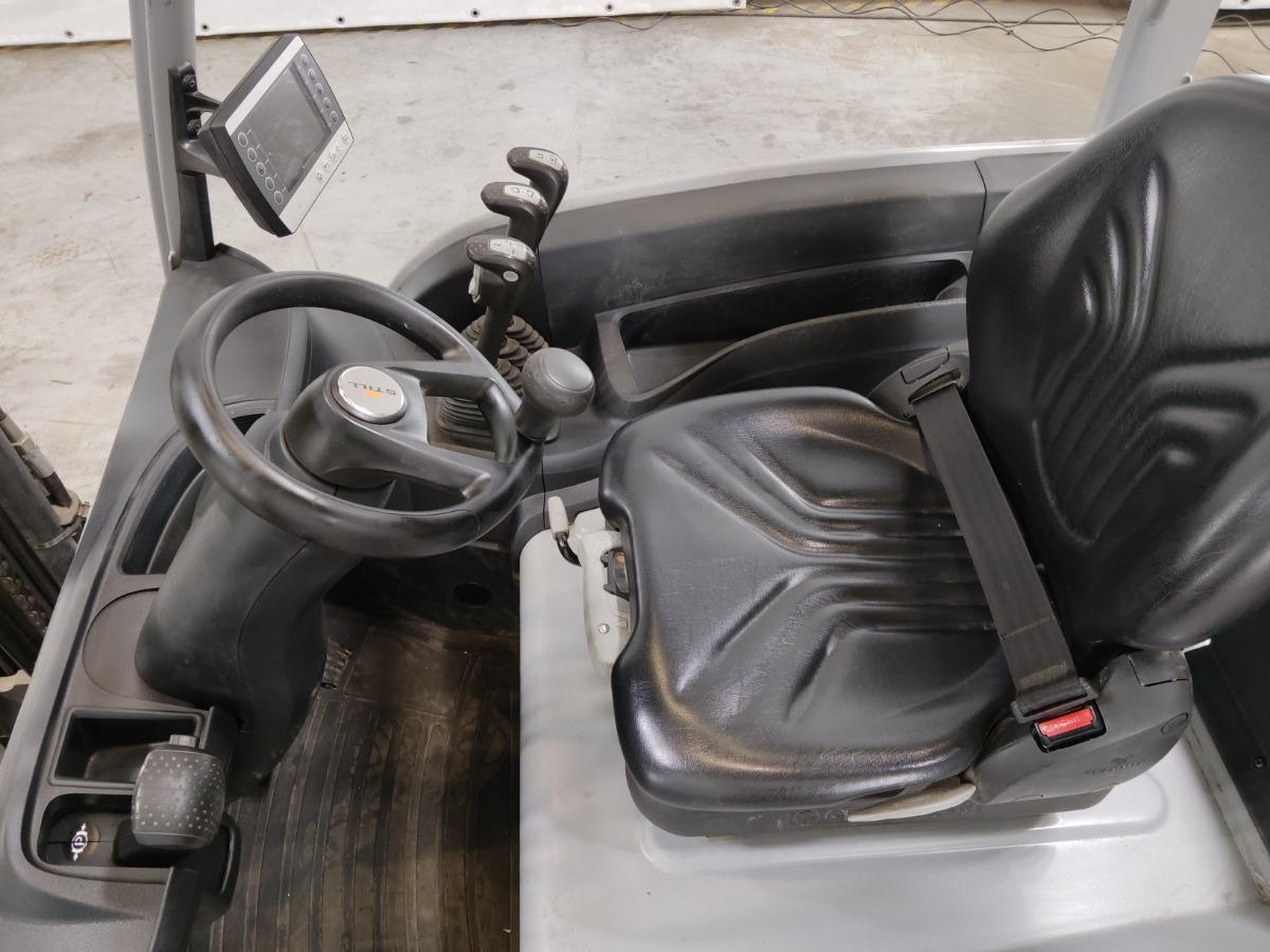 Still RX20-14C - Električni viličar: slika Still RX20-14C - Električni viličar Still RX20-14C - Električni viličar: slika Still RX20-14C - Električni viličar