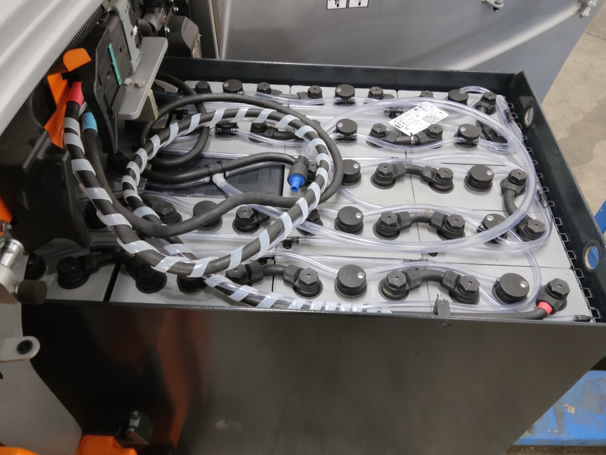 Still RX20-14C - Električni viličar: slika Still RX20-14C - Električni viličar Still RX20-14C - Električni viličar: slika Still RX20-14C - Električni viličar