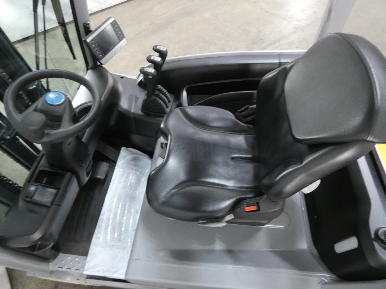 Still RX20-14C - Električni viličar: slika Still RX20-14C - Električni viličar Still RX20-14C - Električni viličar: slika Still RX20-14C - Električni viličar