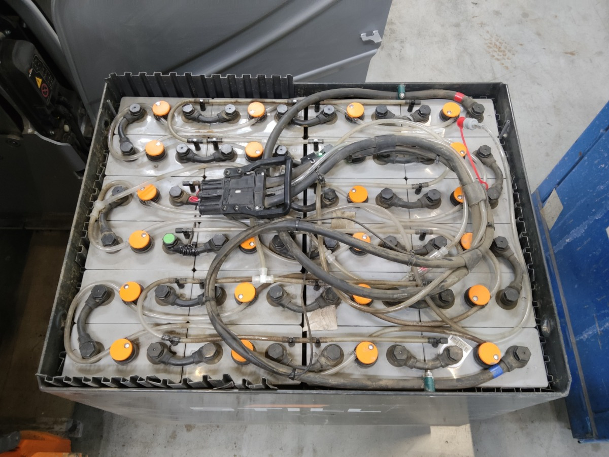 Still RX20-16 - Električni viličar: slika Still RX20-16 - Električni viličar Still RX20-16 - Električni viličar: slika Still RX20-16 - Električni viličar