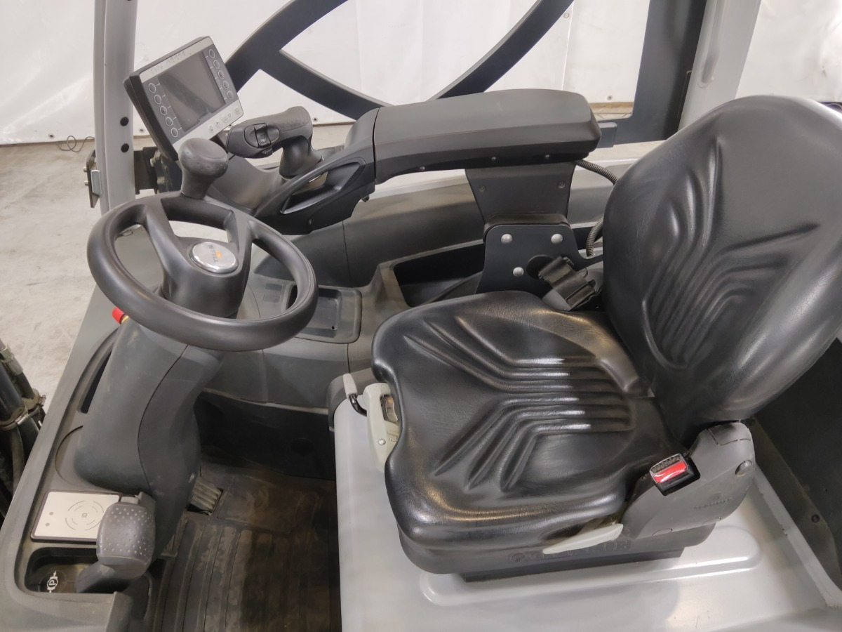 Still RX20-16 - Električni viličar: slika Still RX20-16 - Električni viličar Still RX20-16 - Električni viličar: slika Still RX20-16 - Električni viličar