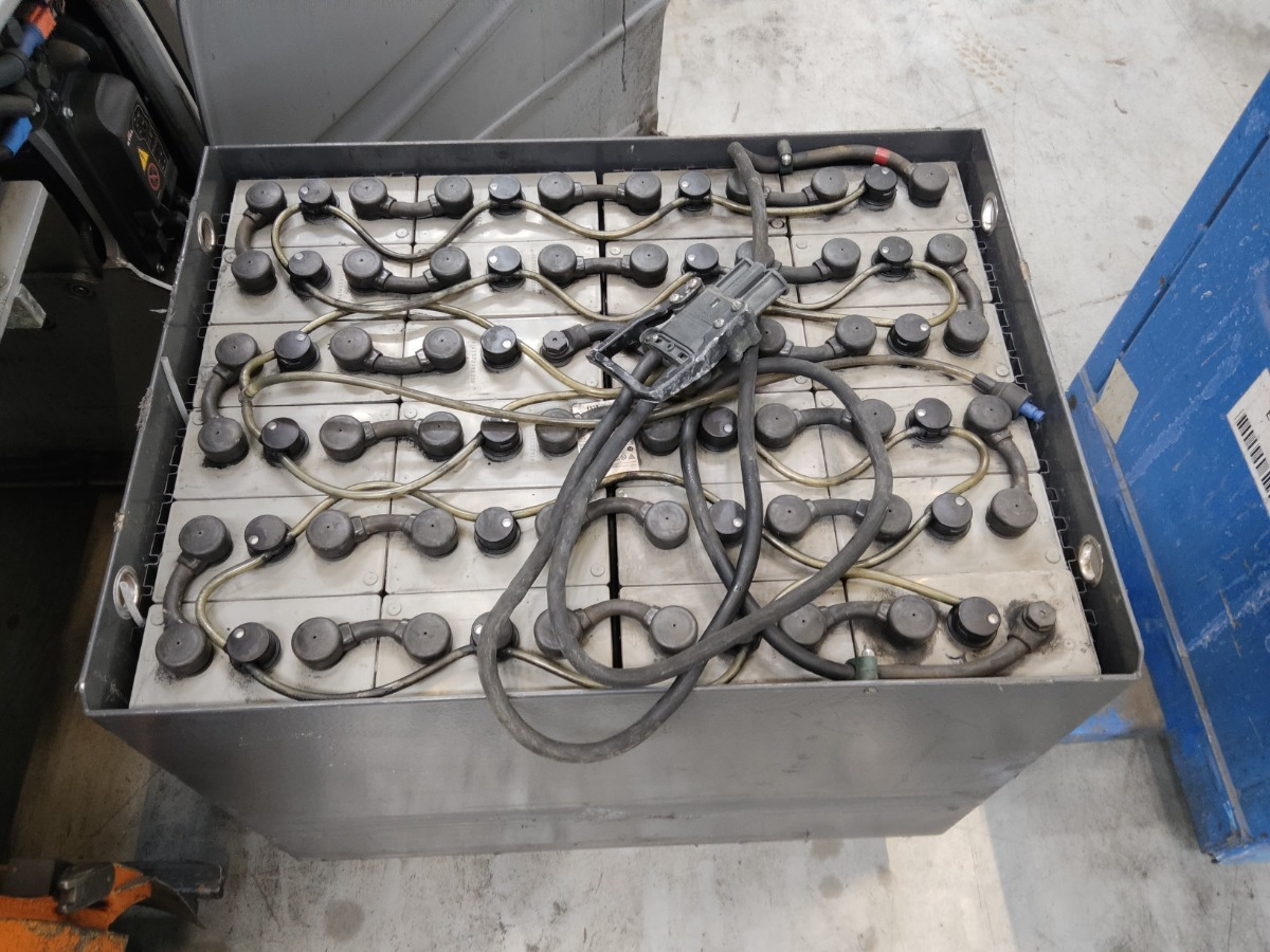 Still RX20-20P - Električni viličar: slika Still RX20-20P - Električni viličar Still RX20-20P - Električni viličar: slika Still RX20-20P - Električni viličar