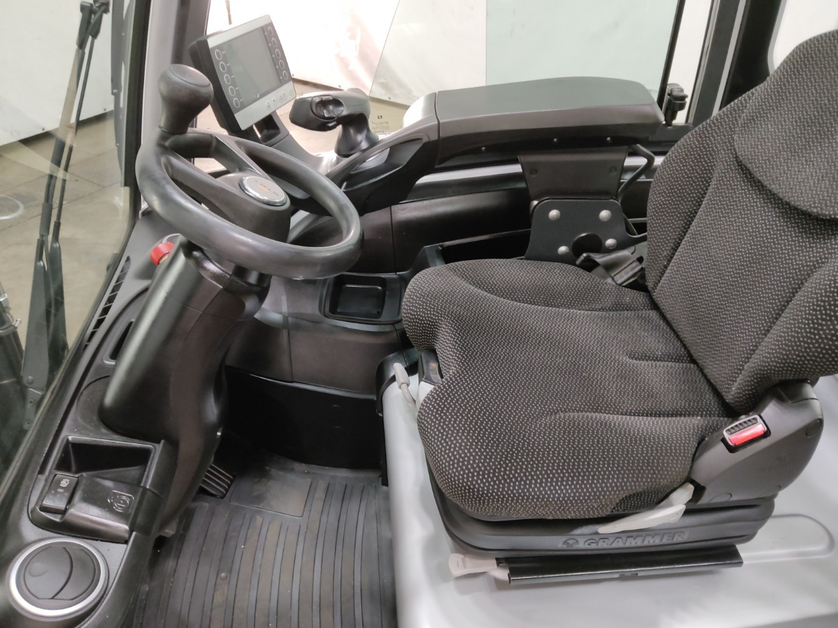 Still RX60-25 - Električni viličar: slika Still RX60-25 - Električni viličar Still RX60-25 - Električni viličar: slika Still RX60-25 - Električni viličar