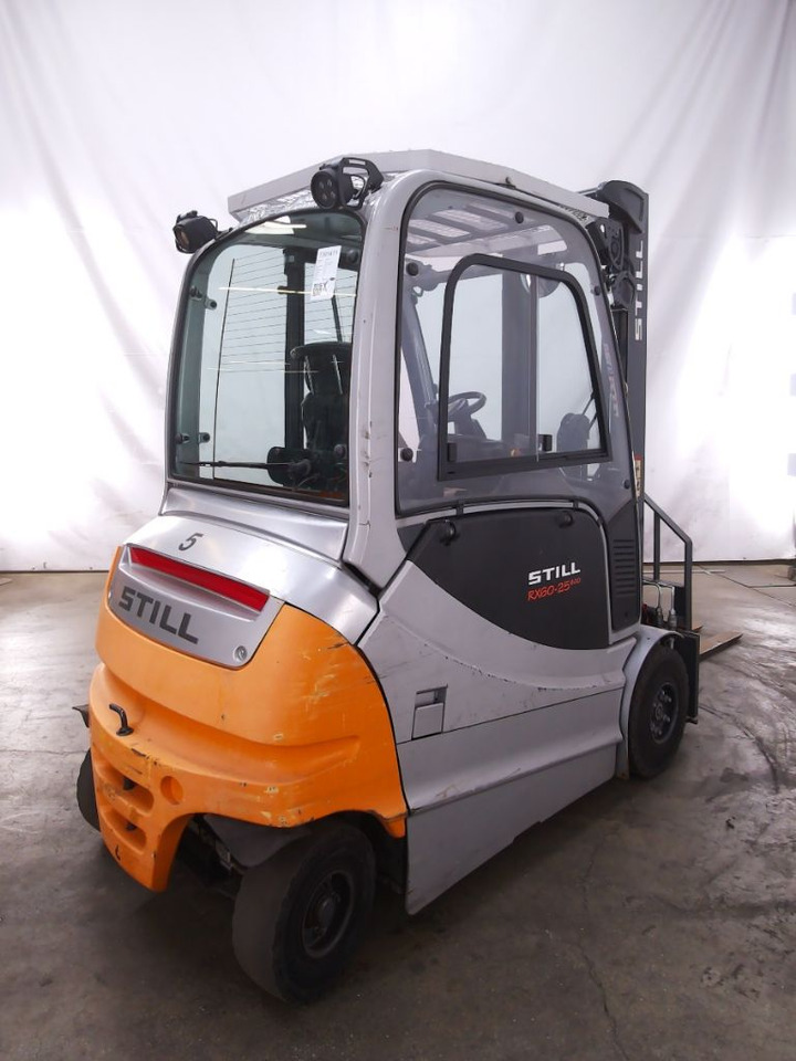 Still RX60-25L/600 - Električni viličar: slika Still RX60-25L/600 - Električni viličar Still RX60-25L/600 - Električni viličar: slika Still RX60-25L/600 - Električni viličar