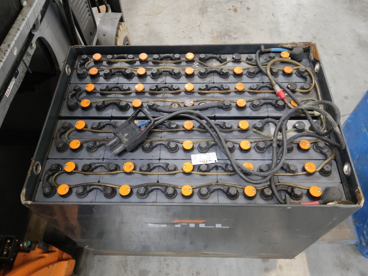 Still RX60-30 - Električni viličar: slika Still RX60-30 - Električni viličar Still RX60-30 - Električni viličar: slika Still RX60-30 - Električni viličar